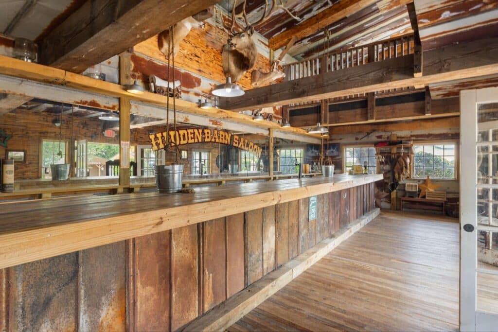 hidden barn venue apopka saloon