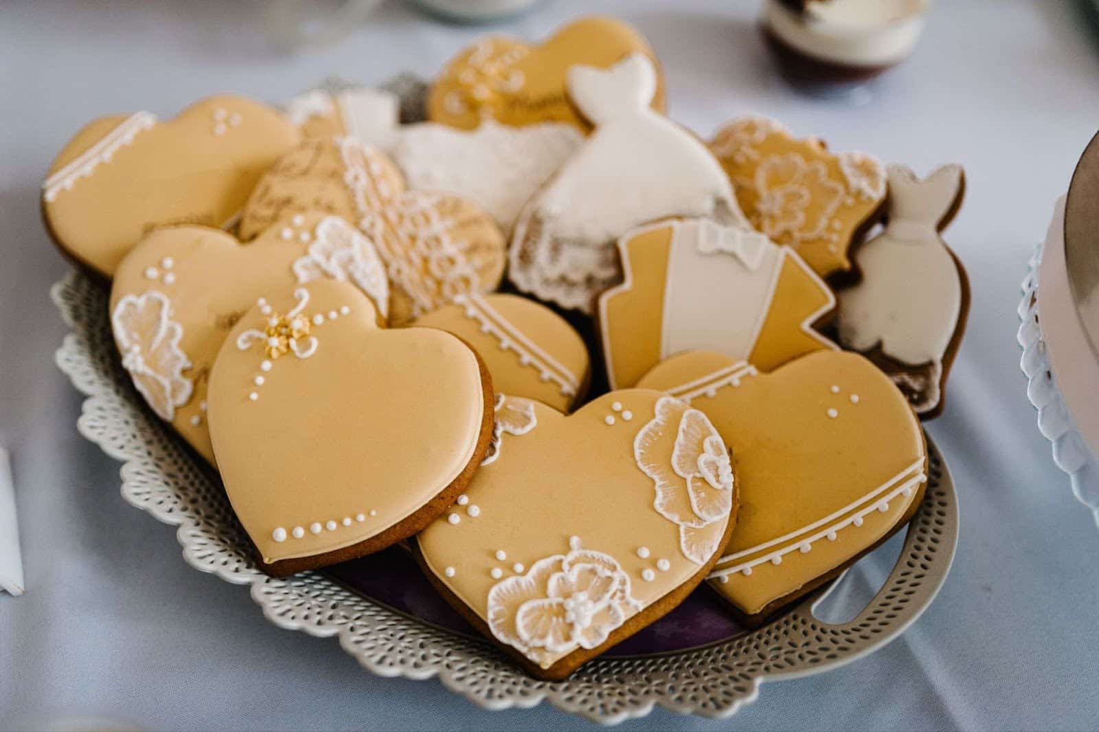 rustic wedding favor cookies